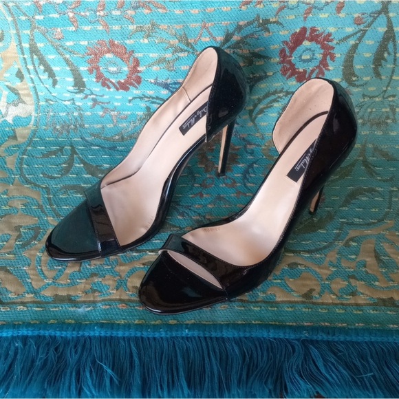 Black Open Toe Side Cut Stiletto High Heel Sandals - Picture 5 of 10